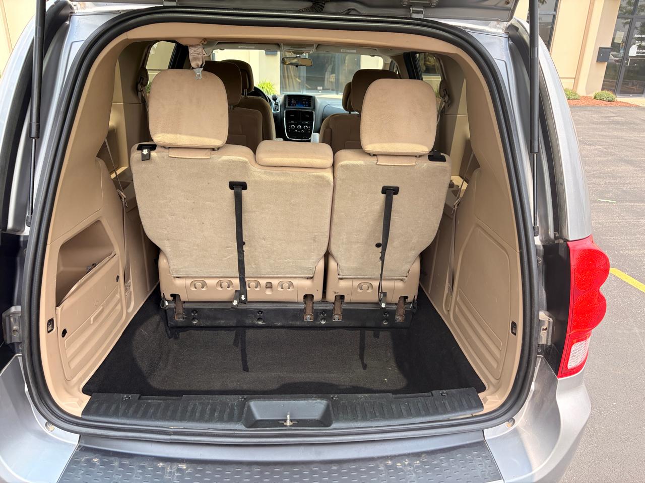 Dodge Grand Caravan SE 2013