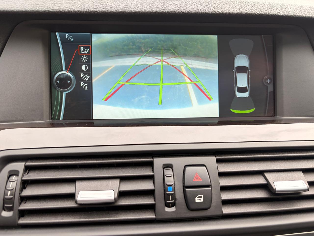 BMW 5-Series 535xi 2011
