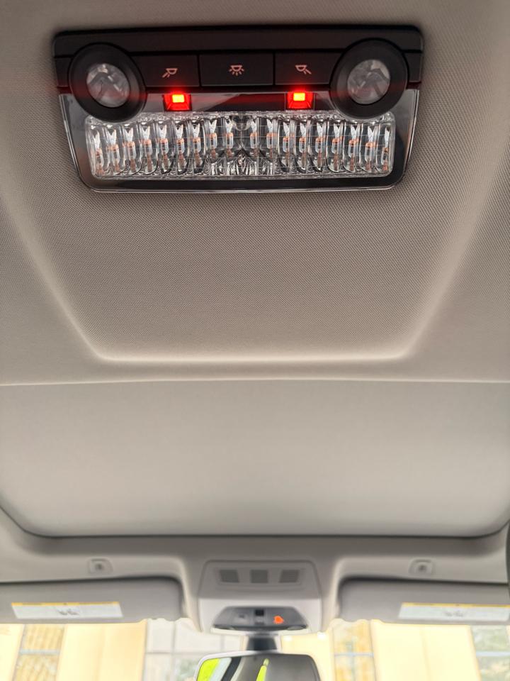BMW 5-Series 535xi 2011