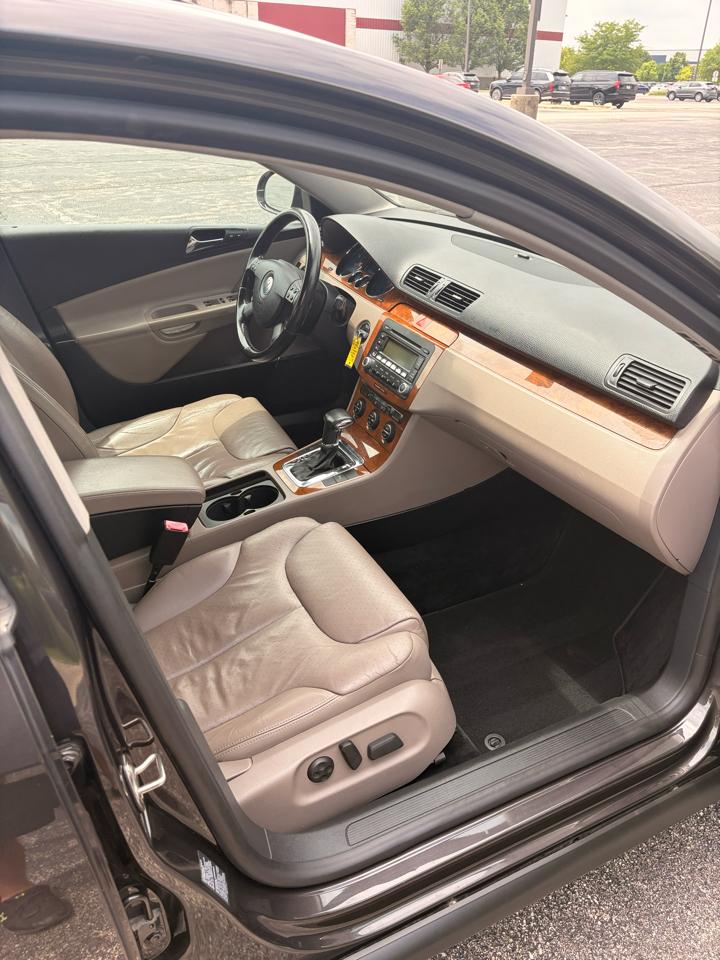 Volkswagen Passat 3.6L 2006