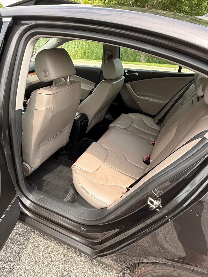 Volkswagen Passat 3.6L 2006