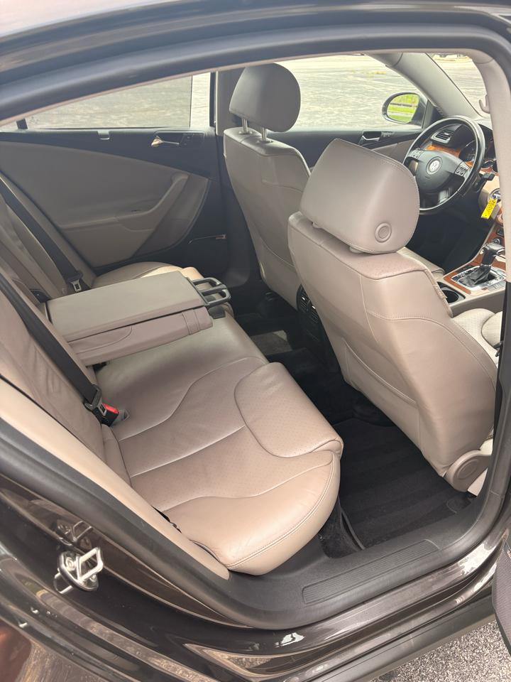 Volkswagen Passat 3.6L 2006