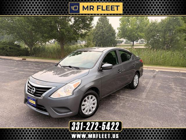 Gray 2016 Nissan Versa Sedan Front-Wheel Drive Automatic