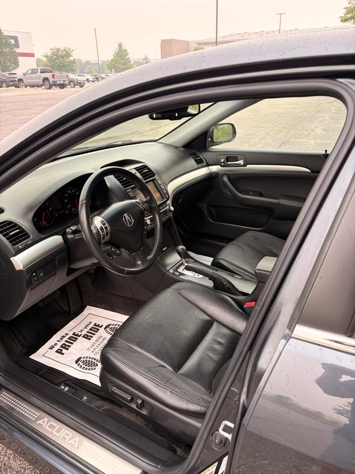 Acura TSX 5-speed AT with Navigation 2007