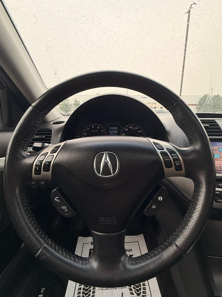 Acura TSX 5-speed AT with Navigation 2007