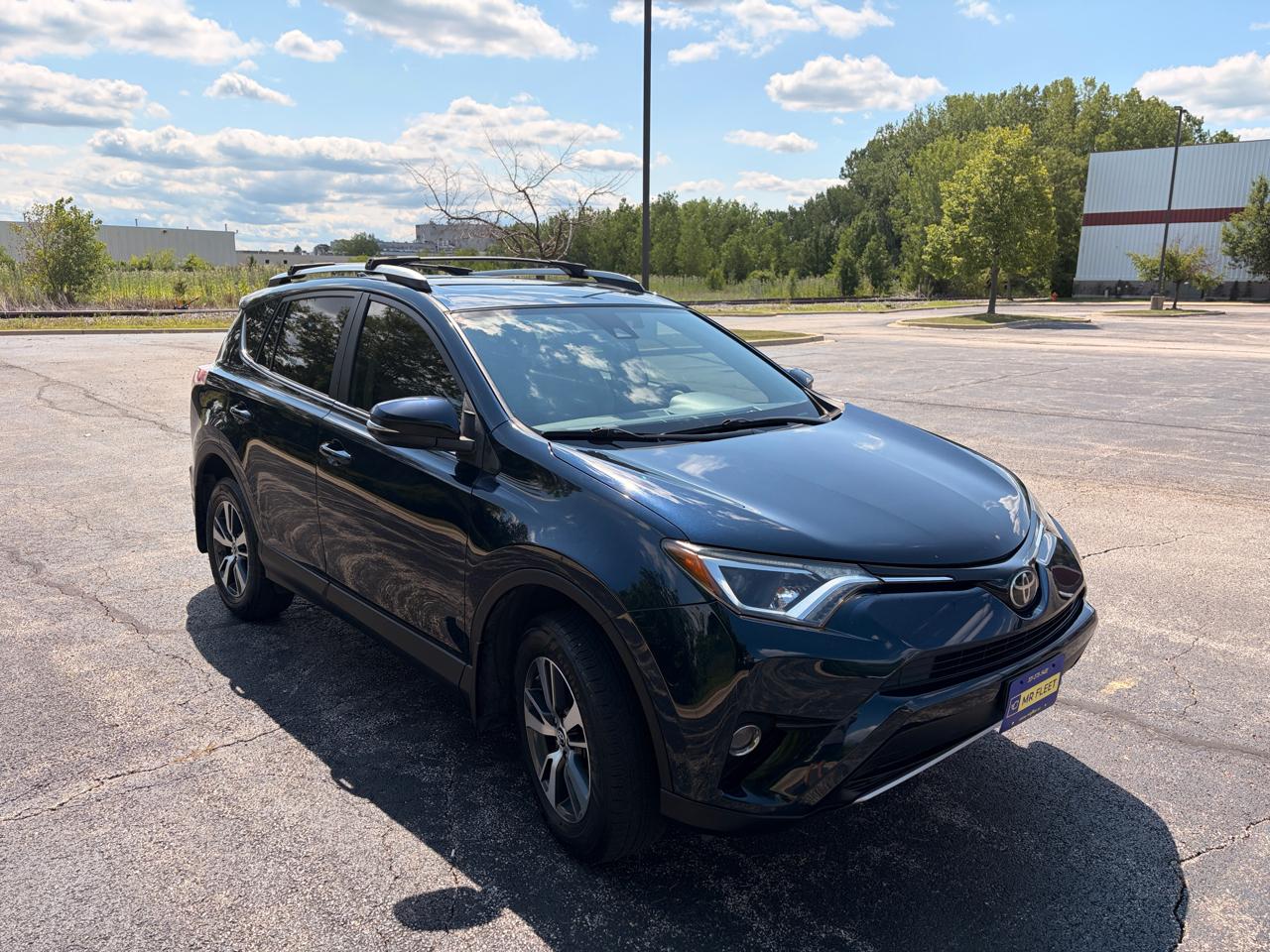 Toyota RAV4 XLE AWD 2018