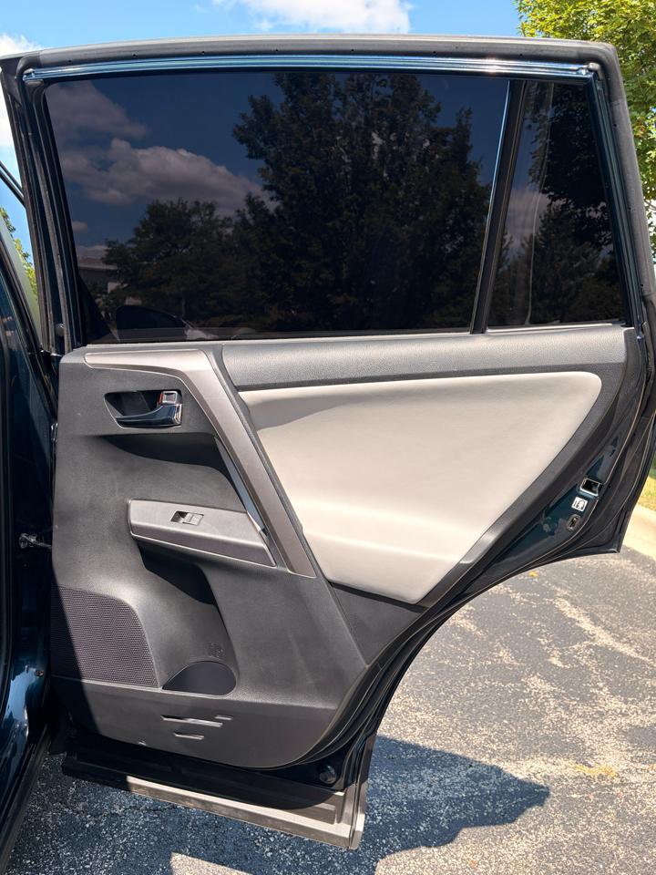 Toyota RAV4 XLE AWD 2018