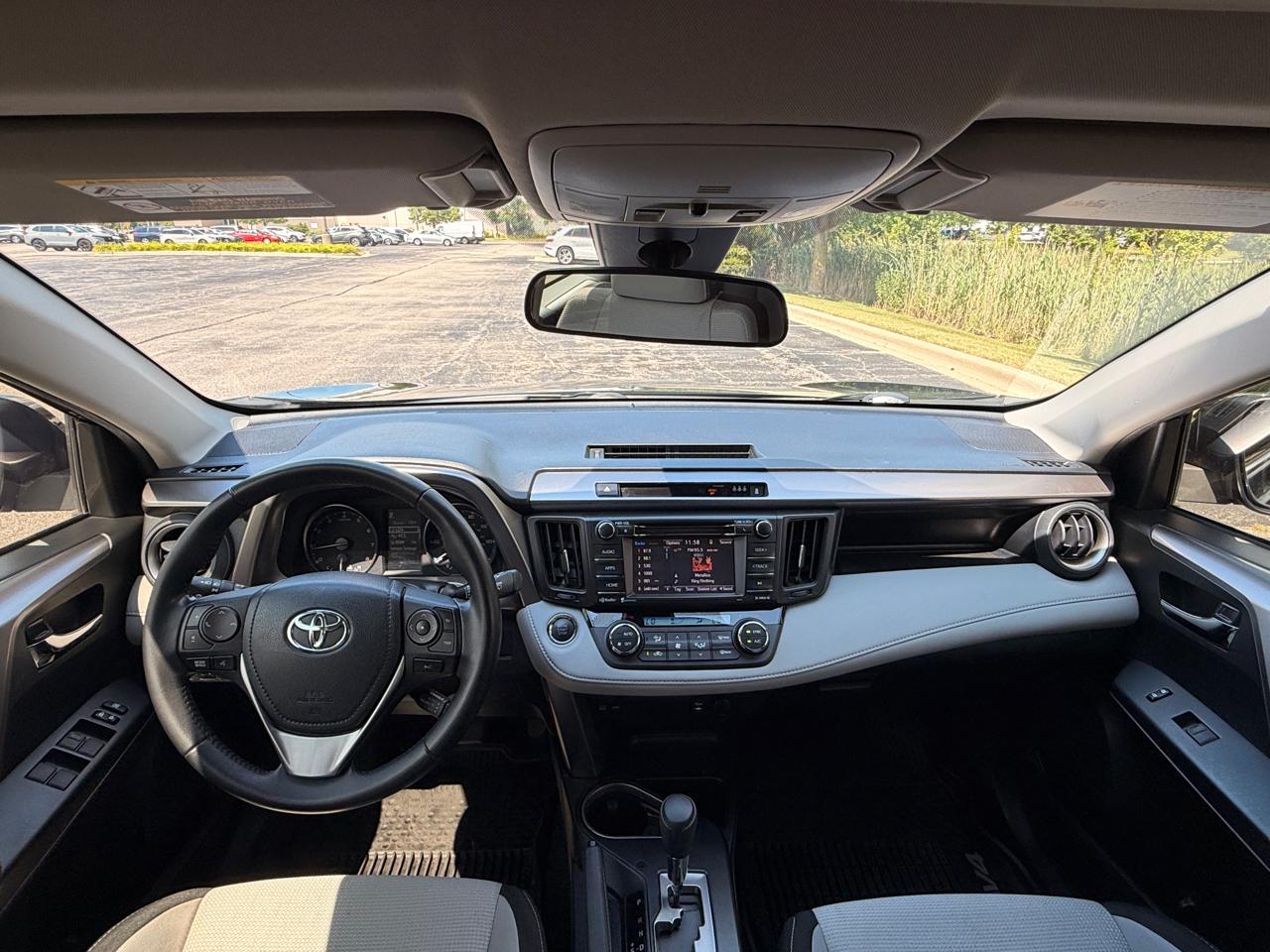 Toyota RAV4 XLE AWD 2018