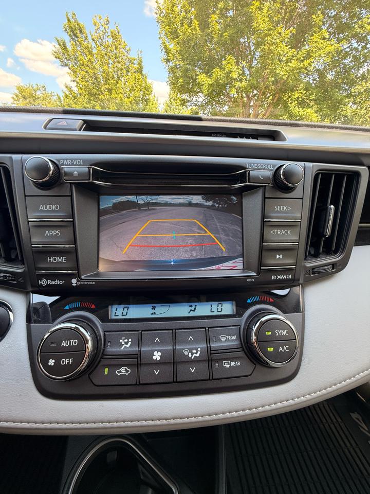 Toyota RAV4 XLE AWD 2018