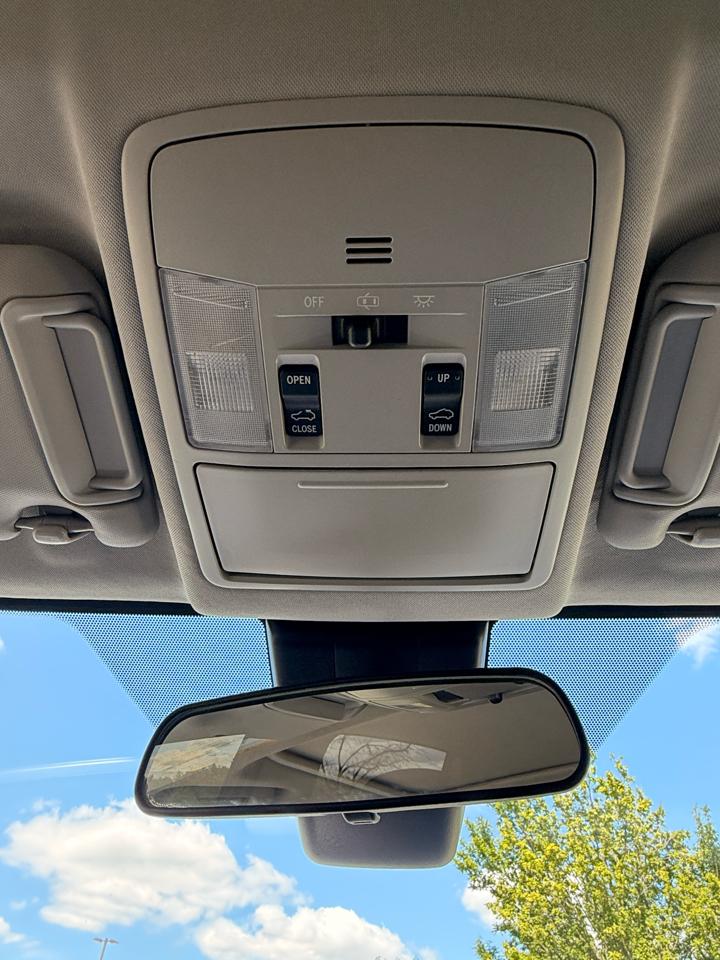 Toyota RAV4 XLE AWD 2018