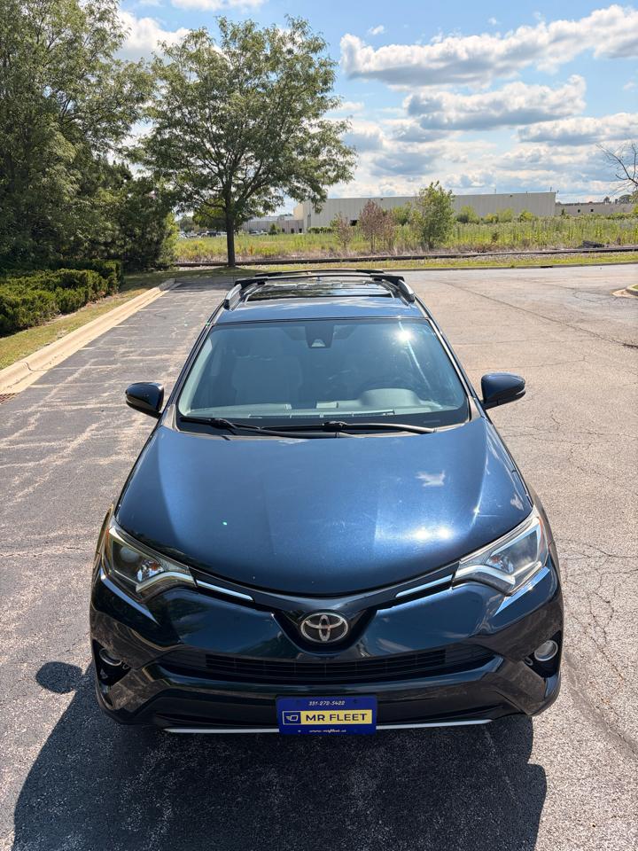 Toyota RAV4 XLE AWD 2018