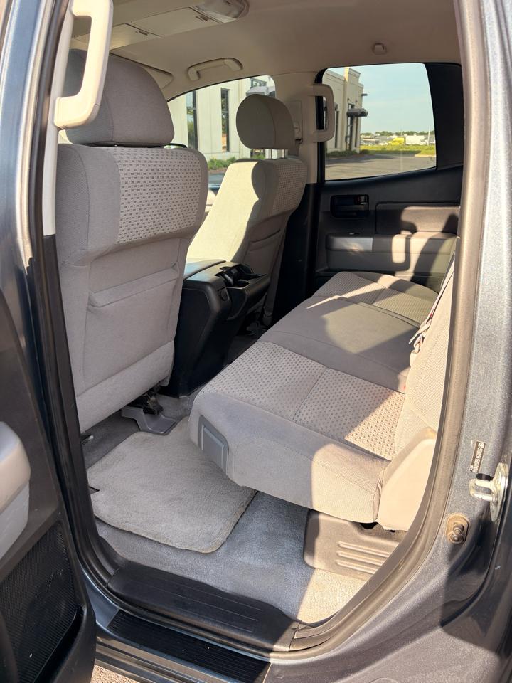 Toyota Tundra SR5 Double Cab 5.7L 2WD 2008