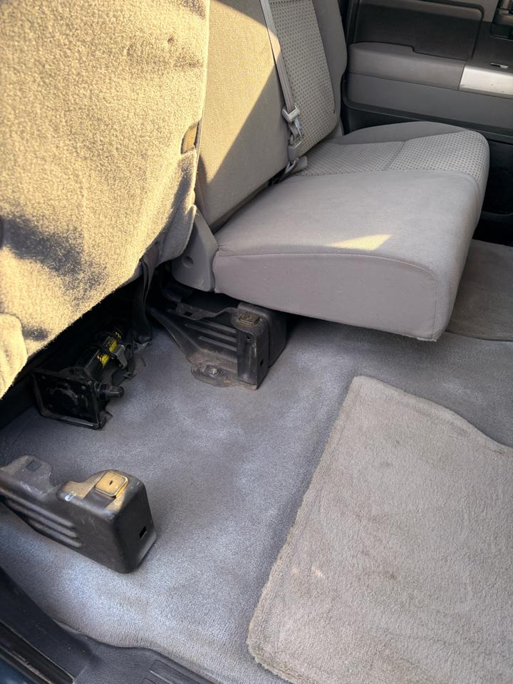 Toyota Tundra SR5 Double Cab 5.7L 2WD 2008
