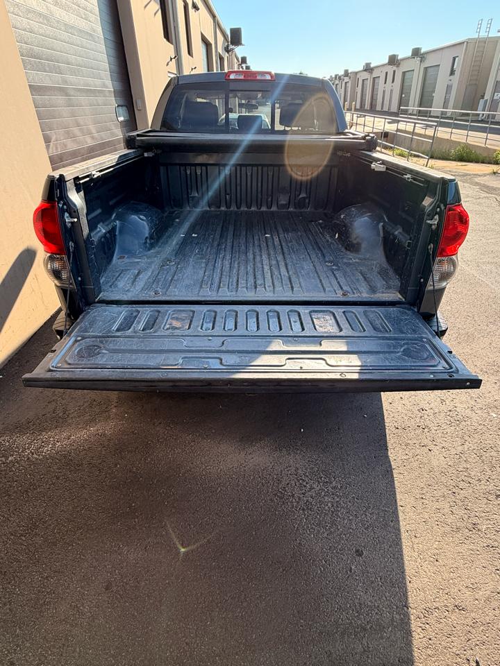 Toyota Tundra SR5 Double Cab 5.7L 2WD 2008