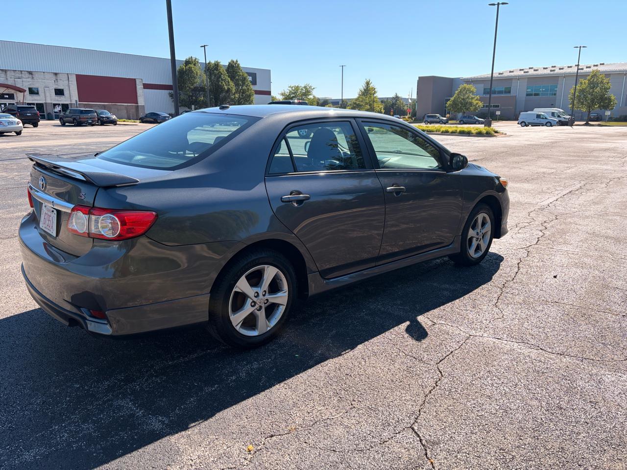 Toyota Corolla S 2011