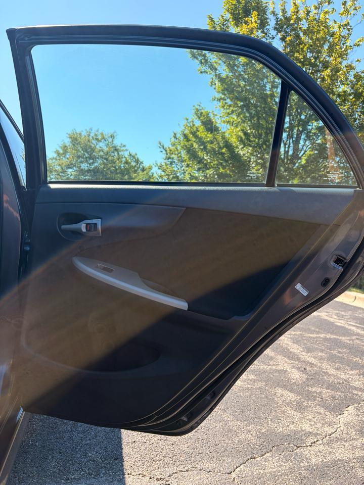 Toyota Corolla S 2011