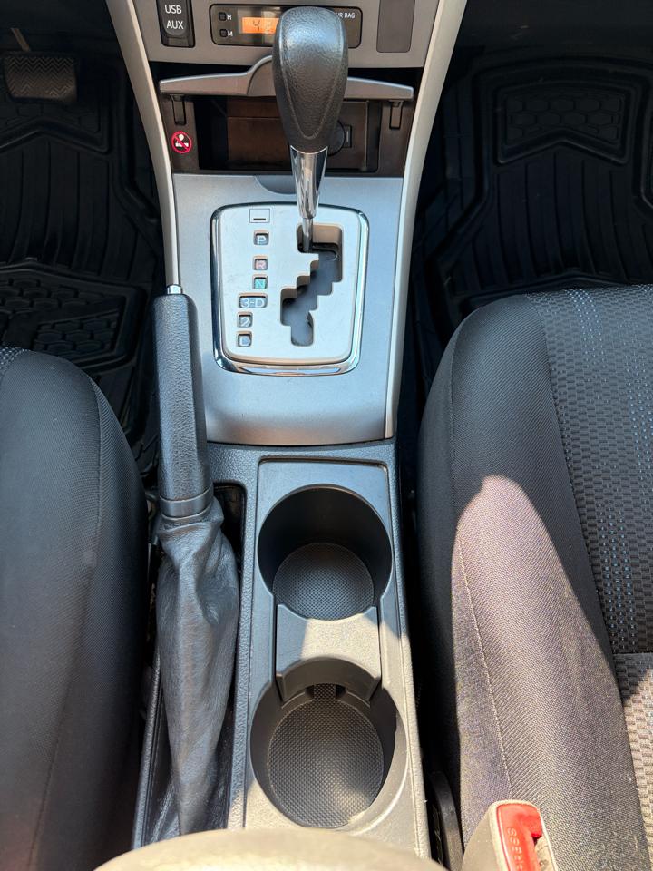 Toyota Corolla S 2011