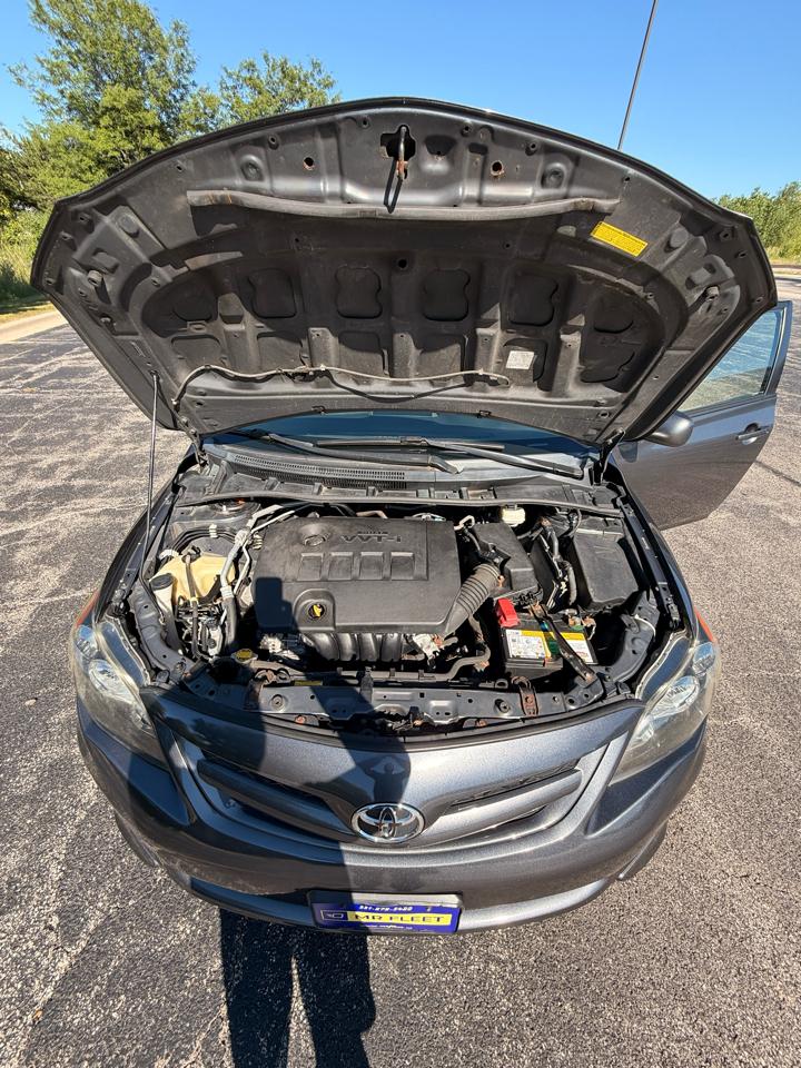 Toyota Corolla S 2011