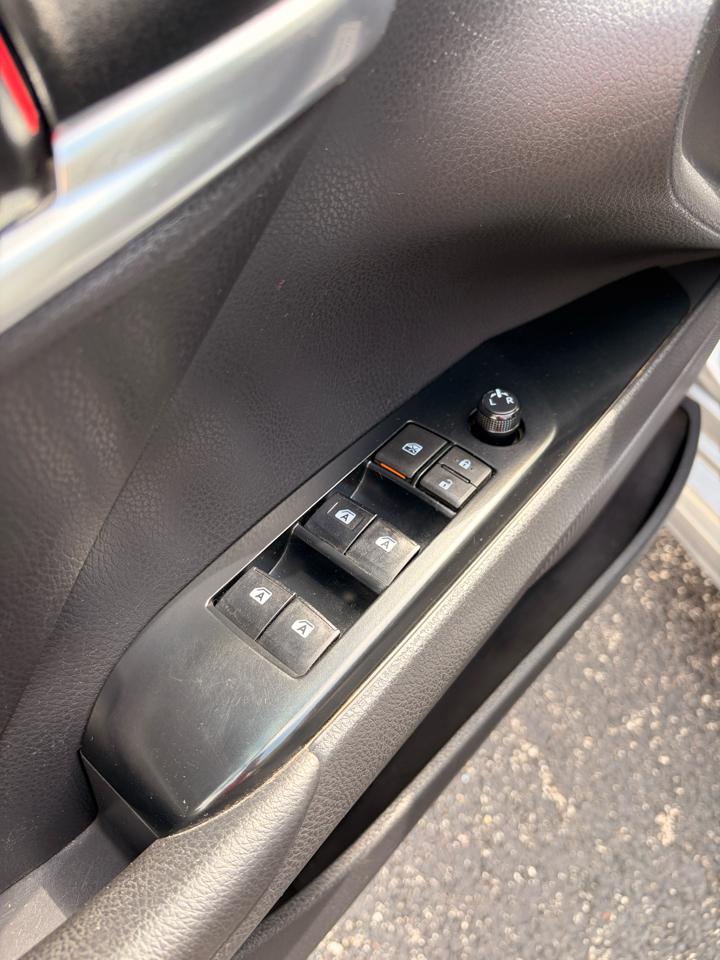 Toyota Camry SE 2019