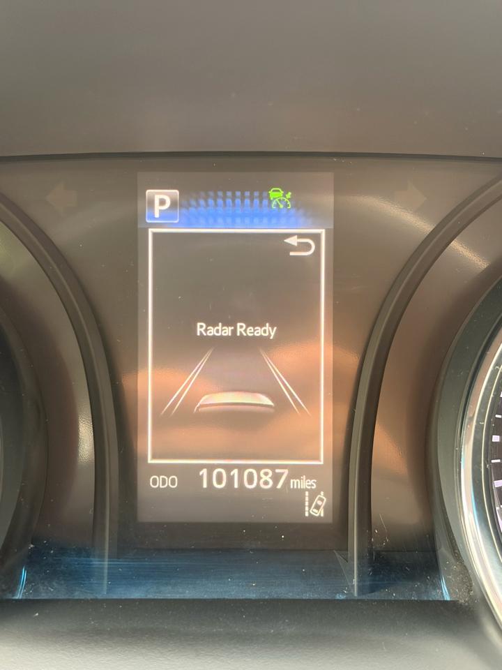 Toyota Camry SE 2019