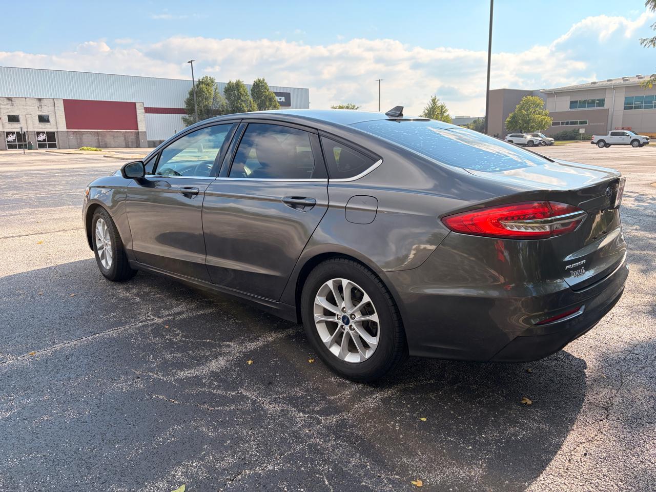 Ford Fusion SE 2020