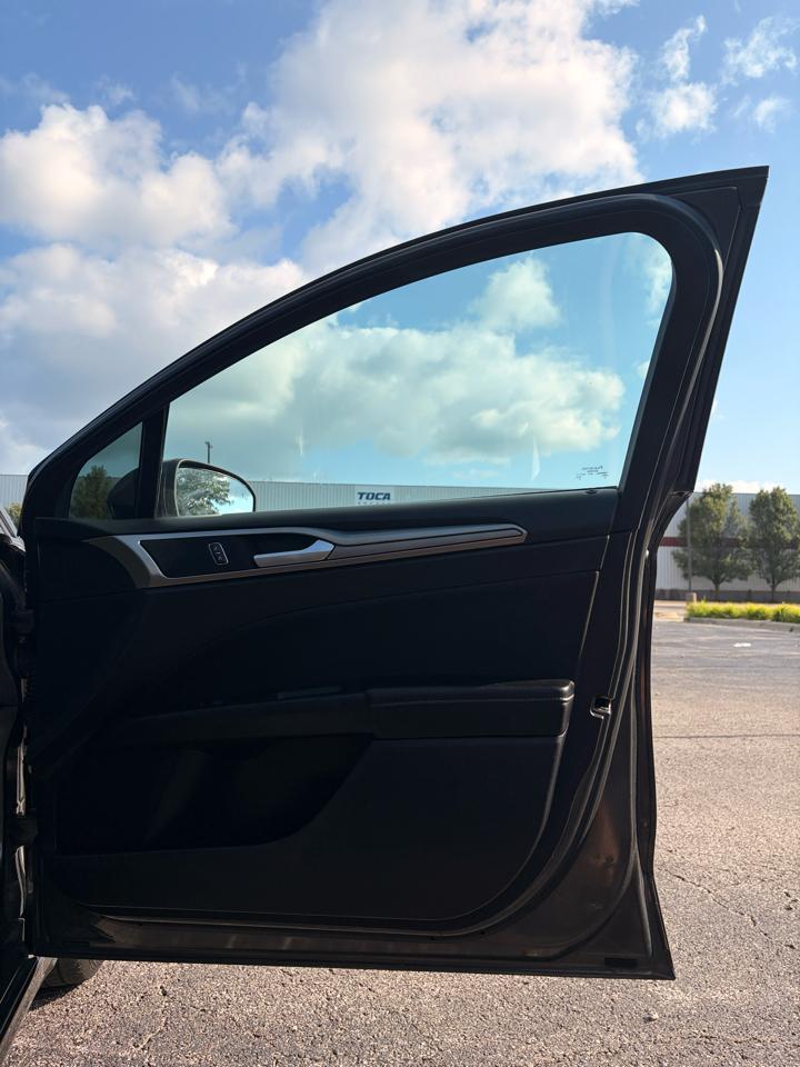 Ford Fusion SE 2020