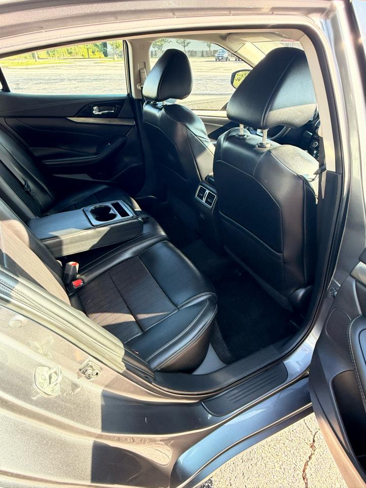 Nissan Maxima 3.5 SV 2020