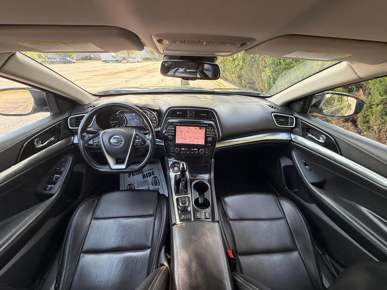 Nissan Maxima 3.5 SV 2020