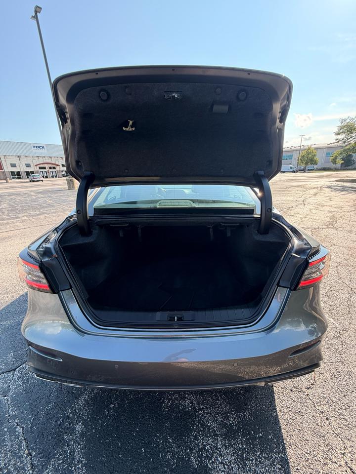 Nissan Maxima 3.5 SV 2020