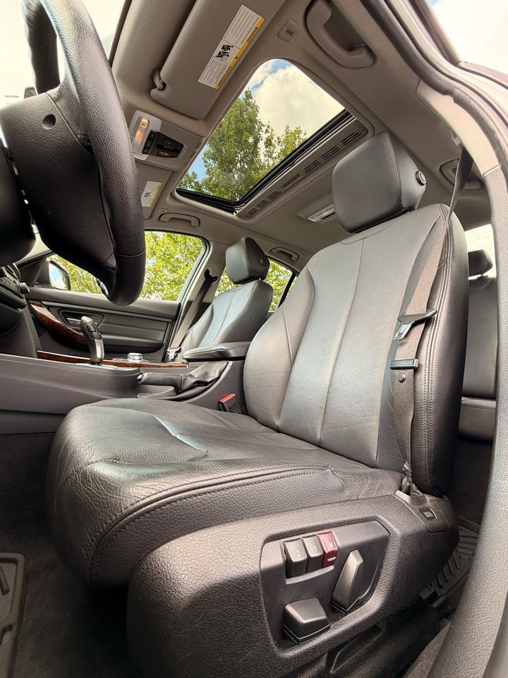 BMW 3-Series 328i xDrive Sedan 2013