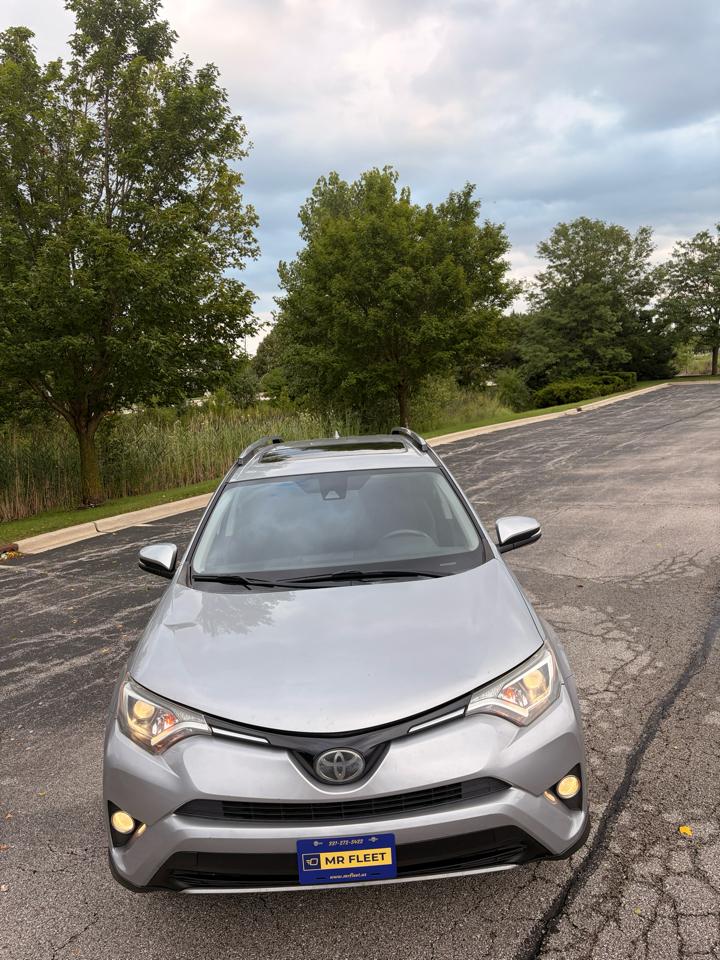 Toyota RAV4 XLE FWD 2018