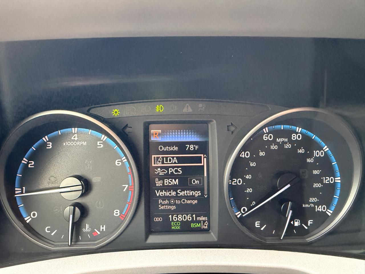 Toyota RAV4 XLE FWD 2018