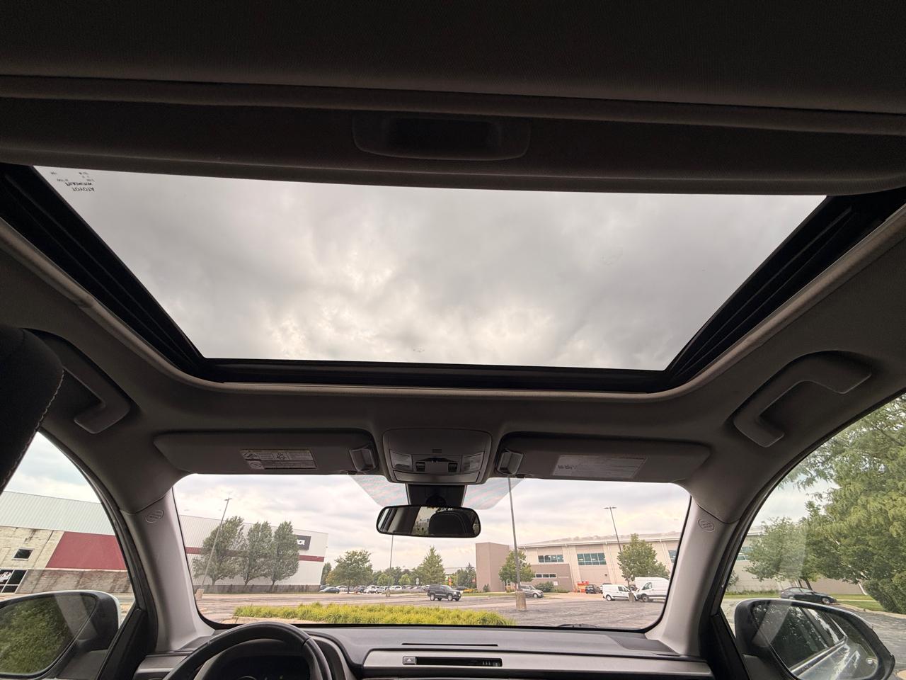 Toyota RAV4 XLE FWD 2018
