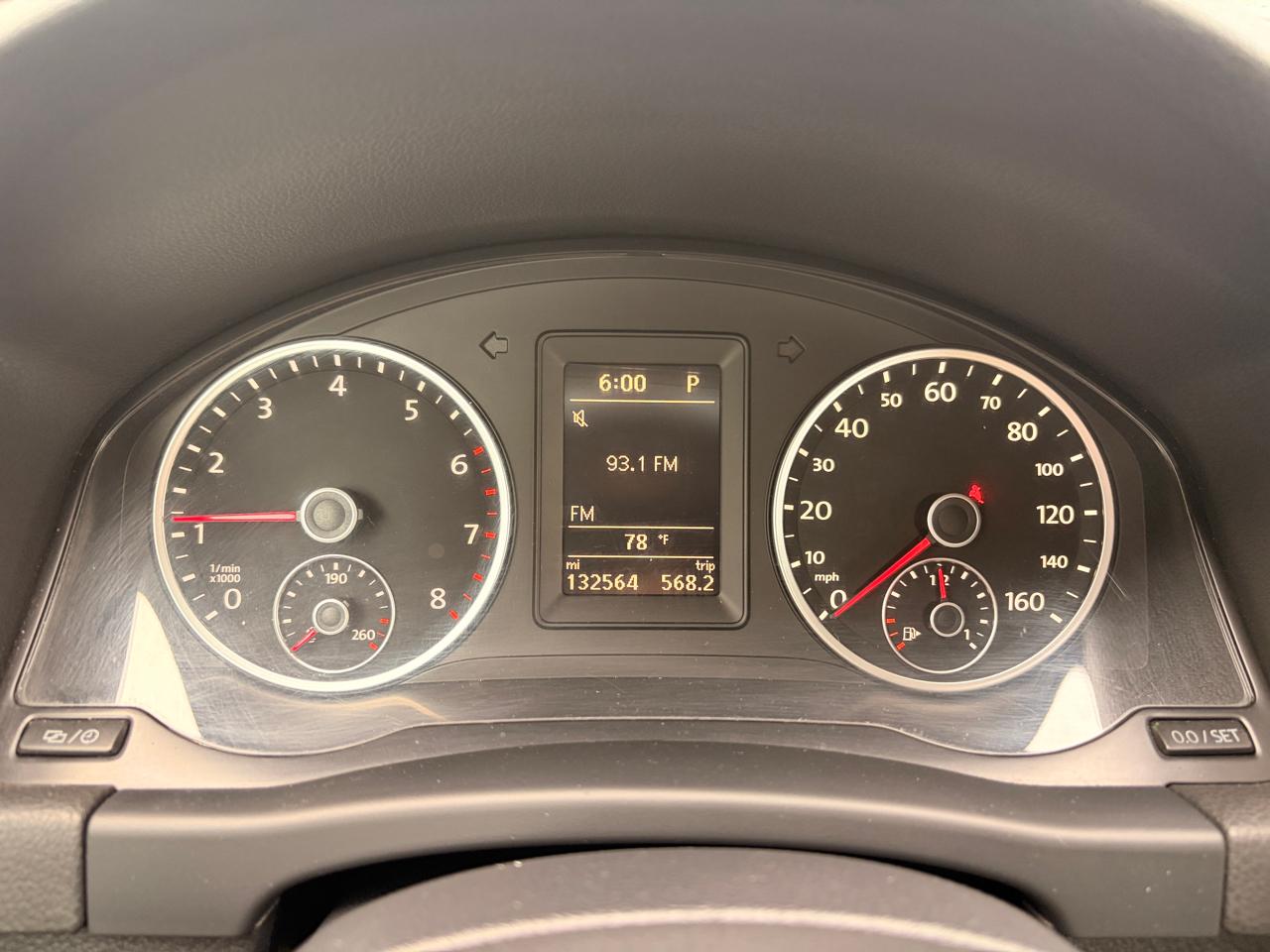 Volkswagen Tiguan S 2013