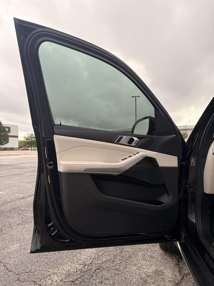 BMW X5 xDrive40i 2021