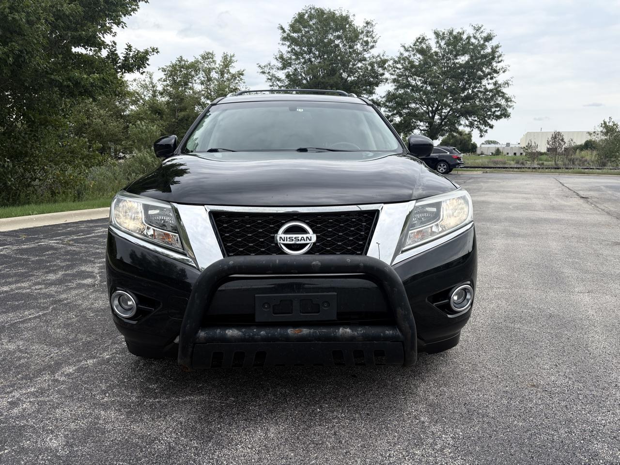 Nissan Pathfinder SV 2WD 2015