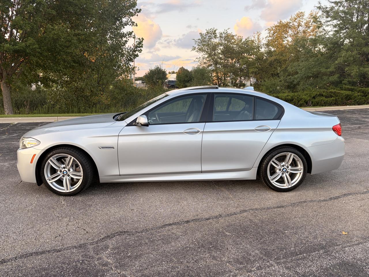 BMW 5-Series 535i xDrive 2016