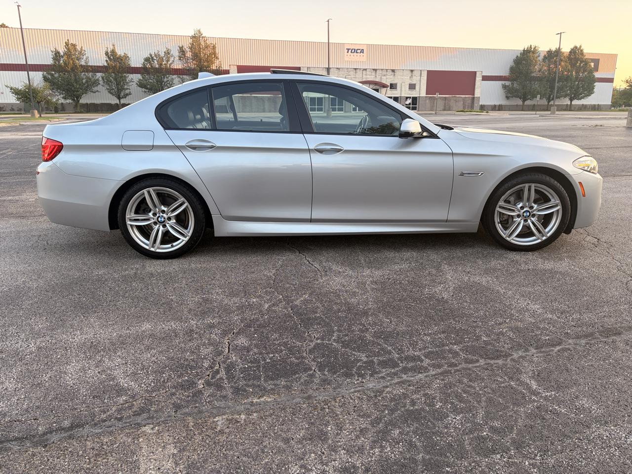 BMW 5-Series 535i xDrive 2016