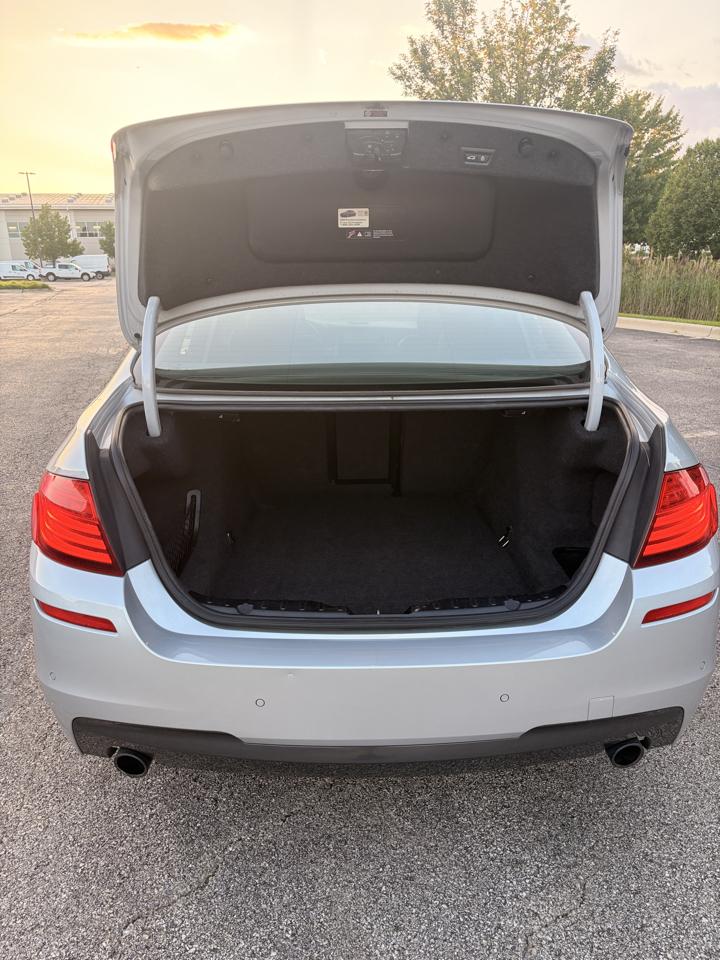 BMW 5-Series 535i xDrive 2016