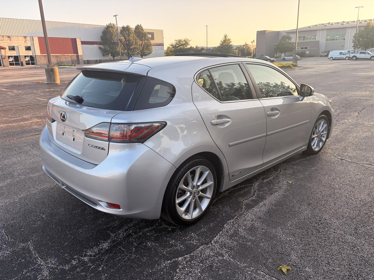 Lexus CT 200h Base 2012