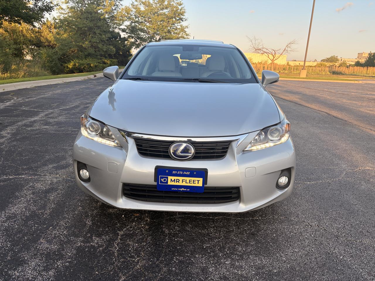 Lexus CT 200h Base 2012