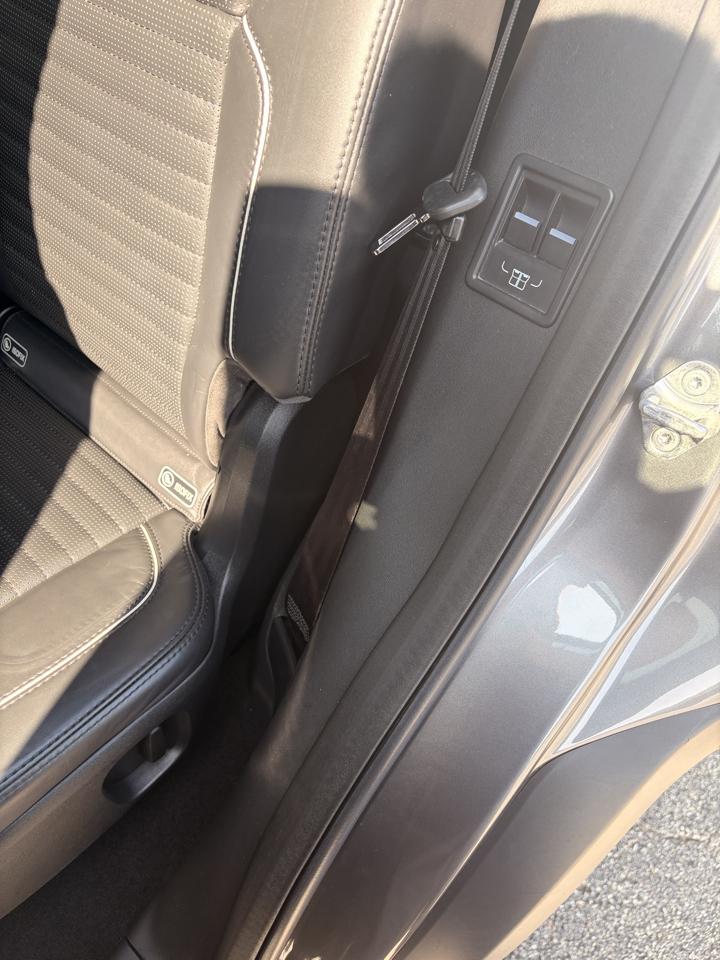Land Rover Discovery HSE 2018