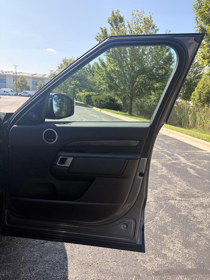 Land Rover Discovery HSE 2018