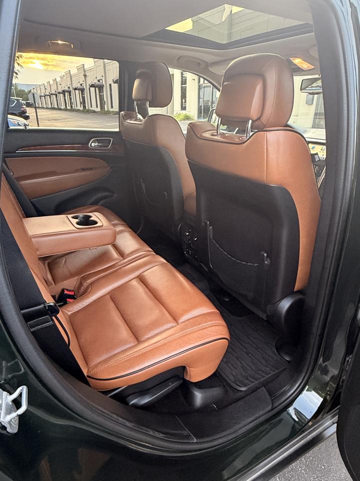 Jeep Grand Cherokee Overland 4WD 2011