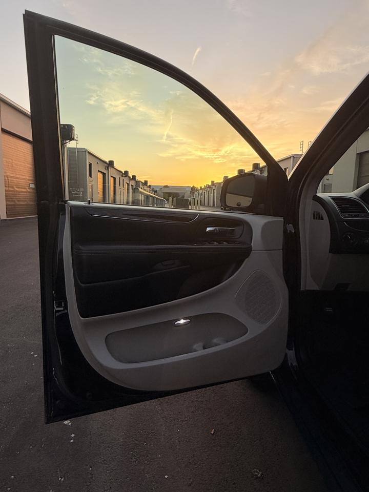 Chrysler Town & Country Touring 2016