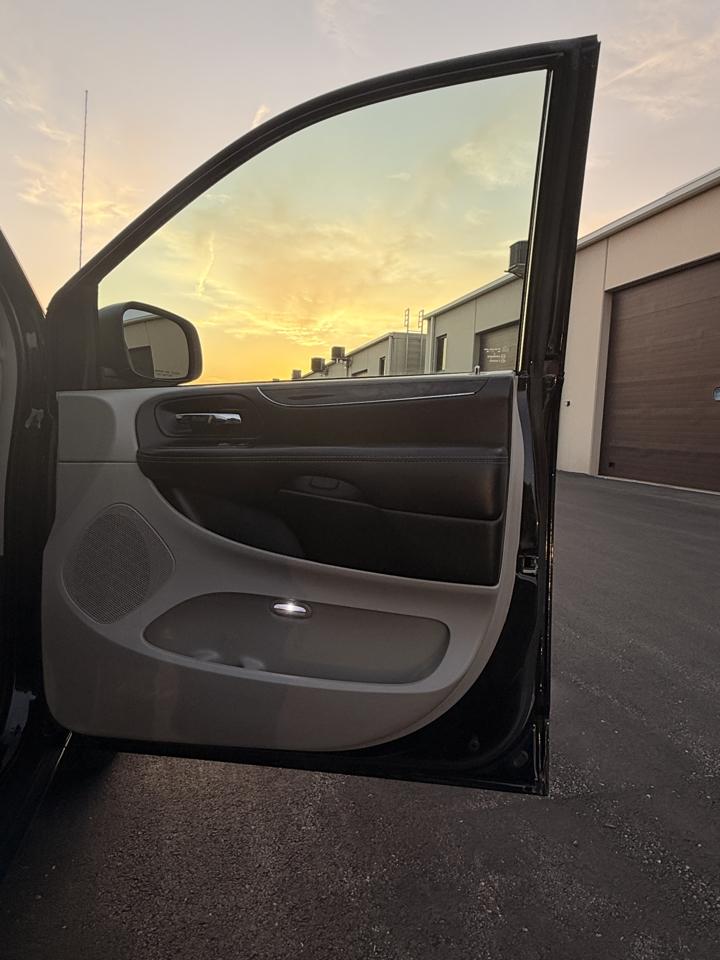 Chrysler Town & Country Touring 2016