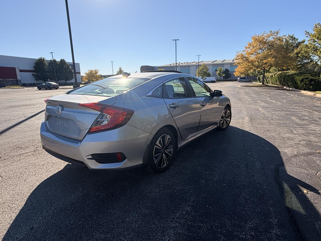 Honda Civic EX-T Sedan CVT 2016