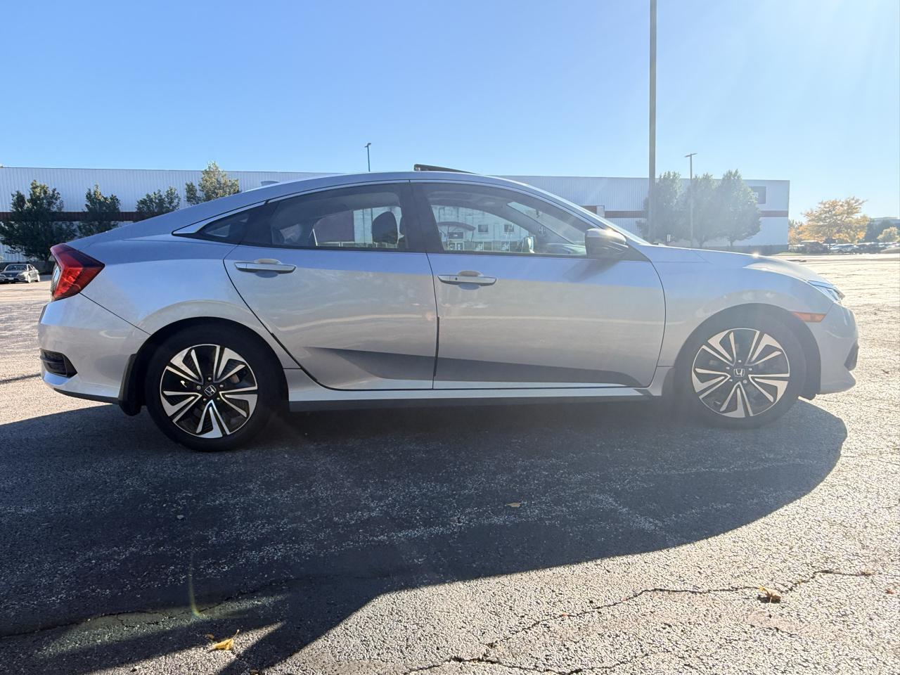 Honda Civic EX-T Sedan CVT 2016