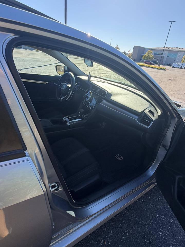 Honda Civic EX-T Sedan CVT 2016