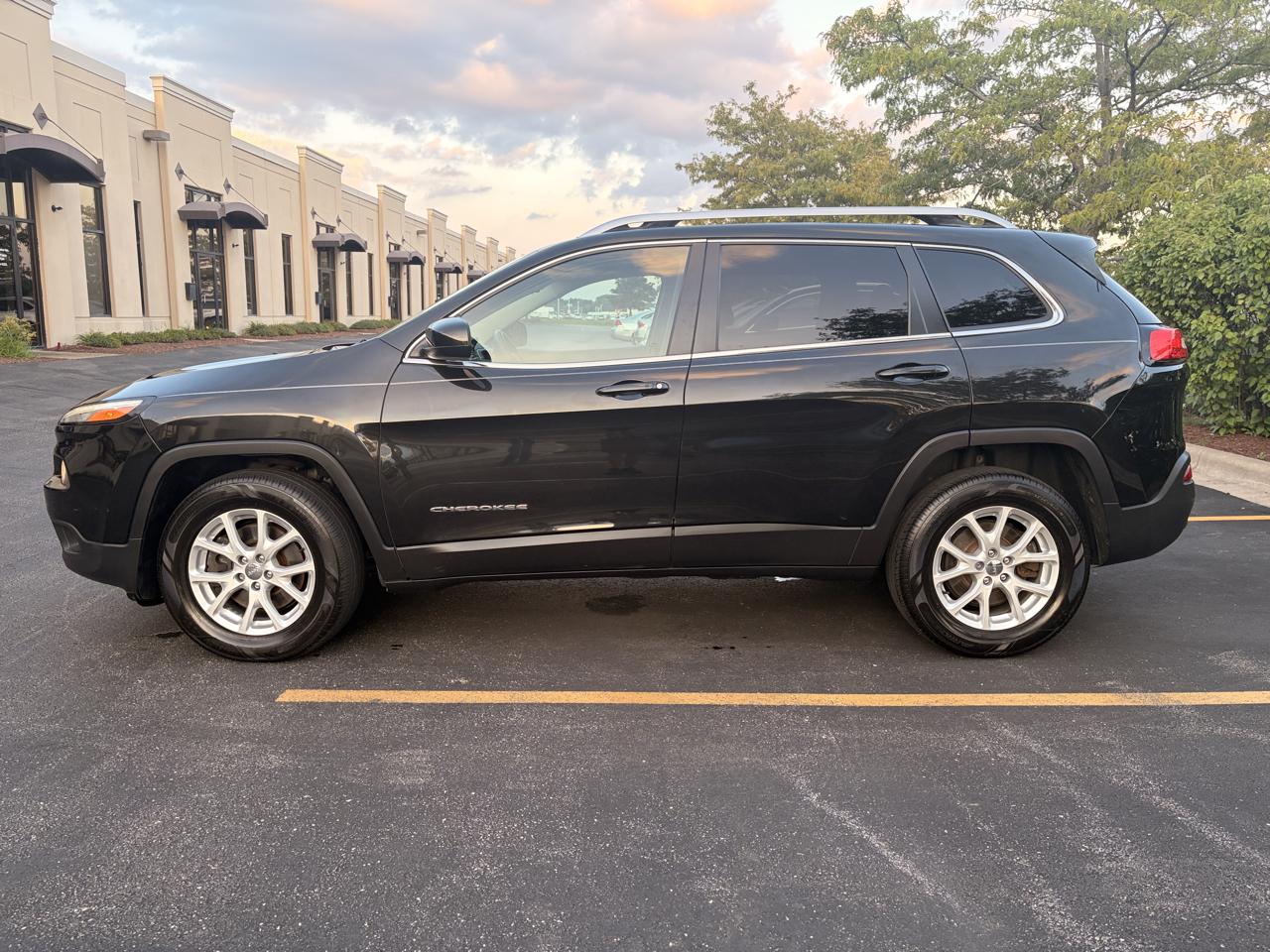 Jeep Cherokee Latitude 4WD 2015